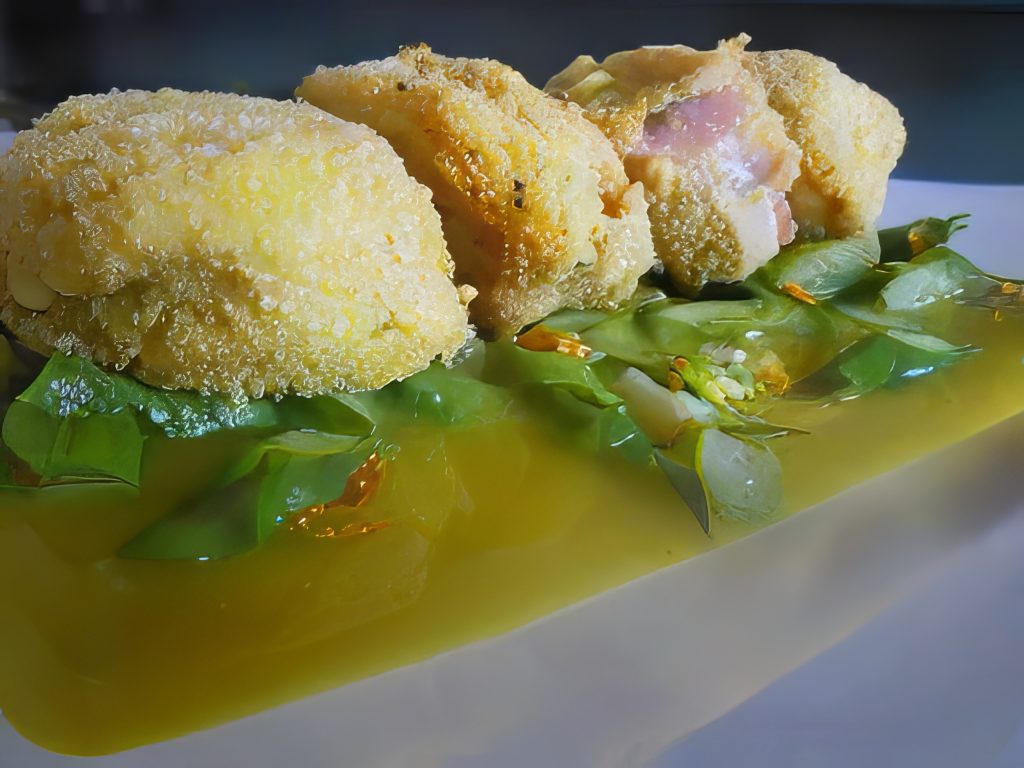 CROCCHETTE DI FIORI DI ZUCCA CON ASPARAGI SU VELLUTATA ALLO ZAFFERANO 