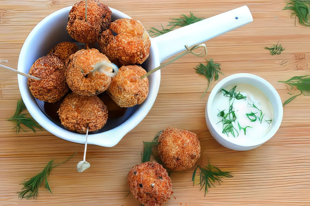 CROCCHETTE DI SALMONE CON YOGURT ALL’ANETO