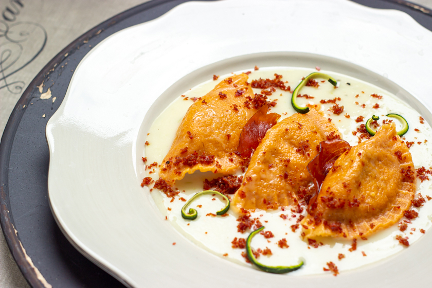 MEZZELUNE ALLA RICOTTA E ZUCCHINE
