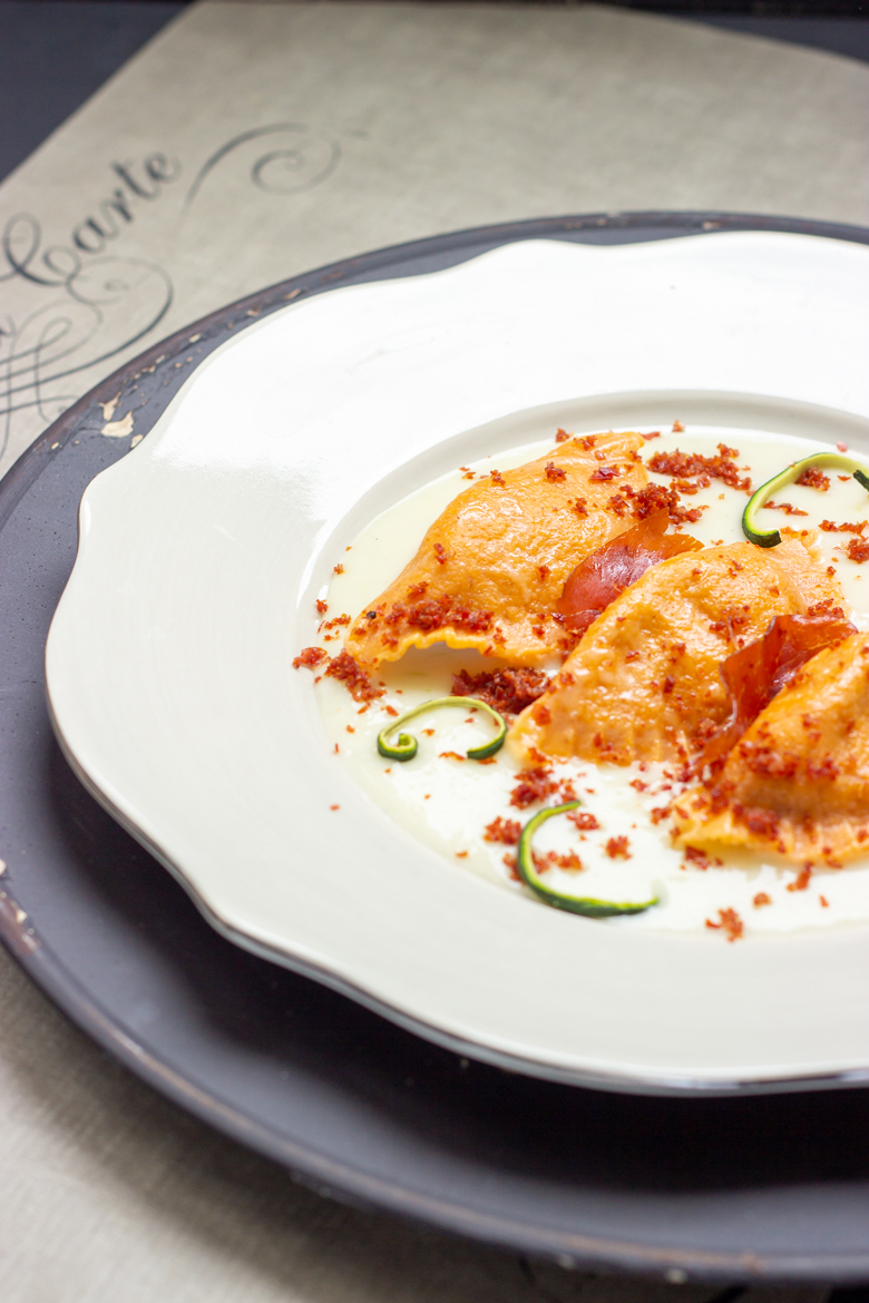 MEZZELUNE ALLA RICOTTA E ZUCCHINE