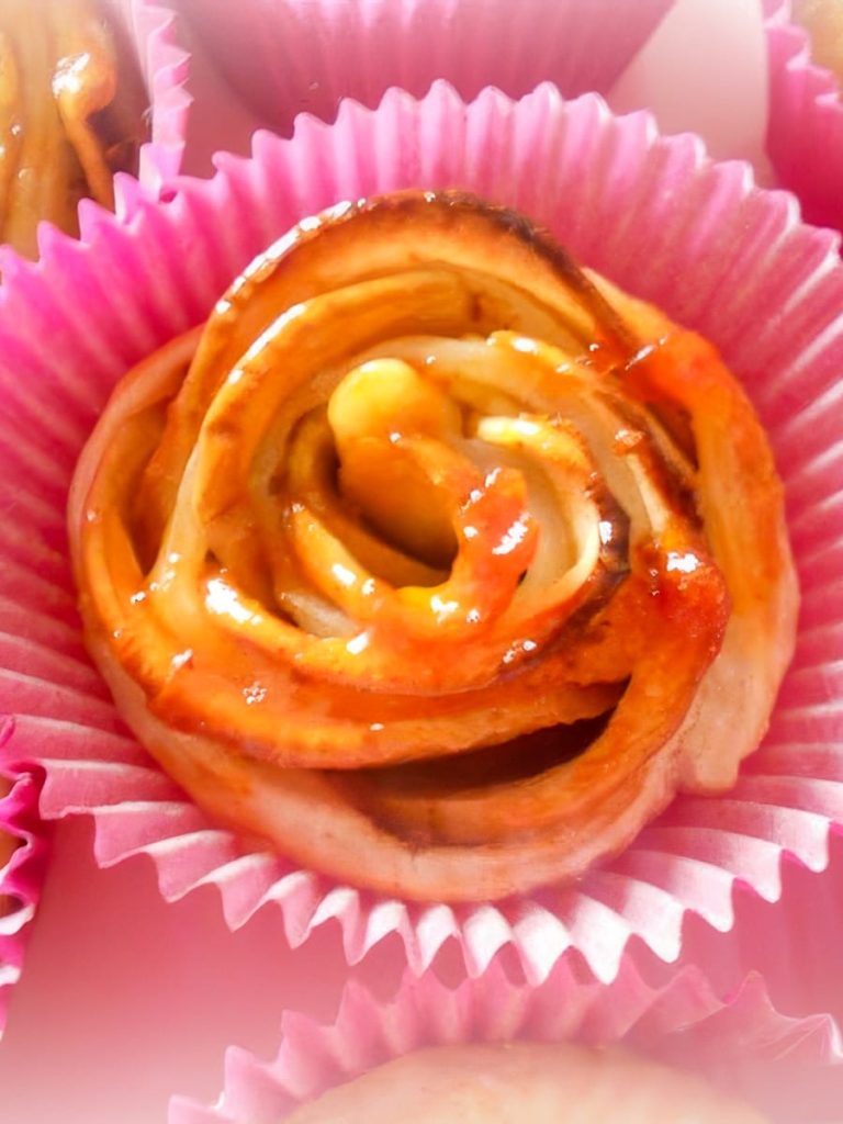 Apple Roses